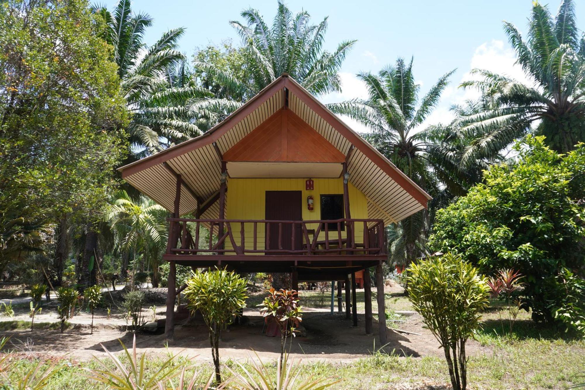 Station touristique Khao Sok Palmview 2*