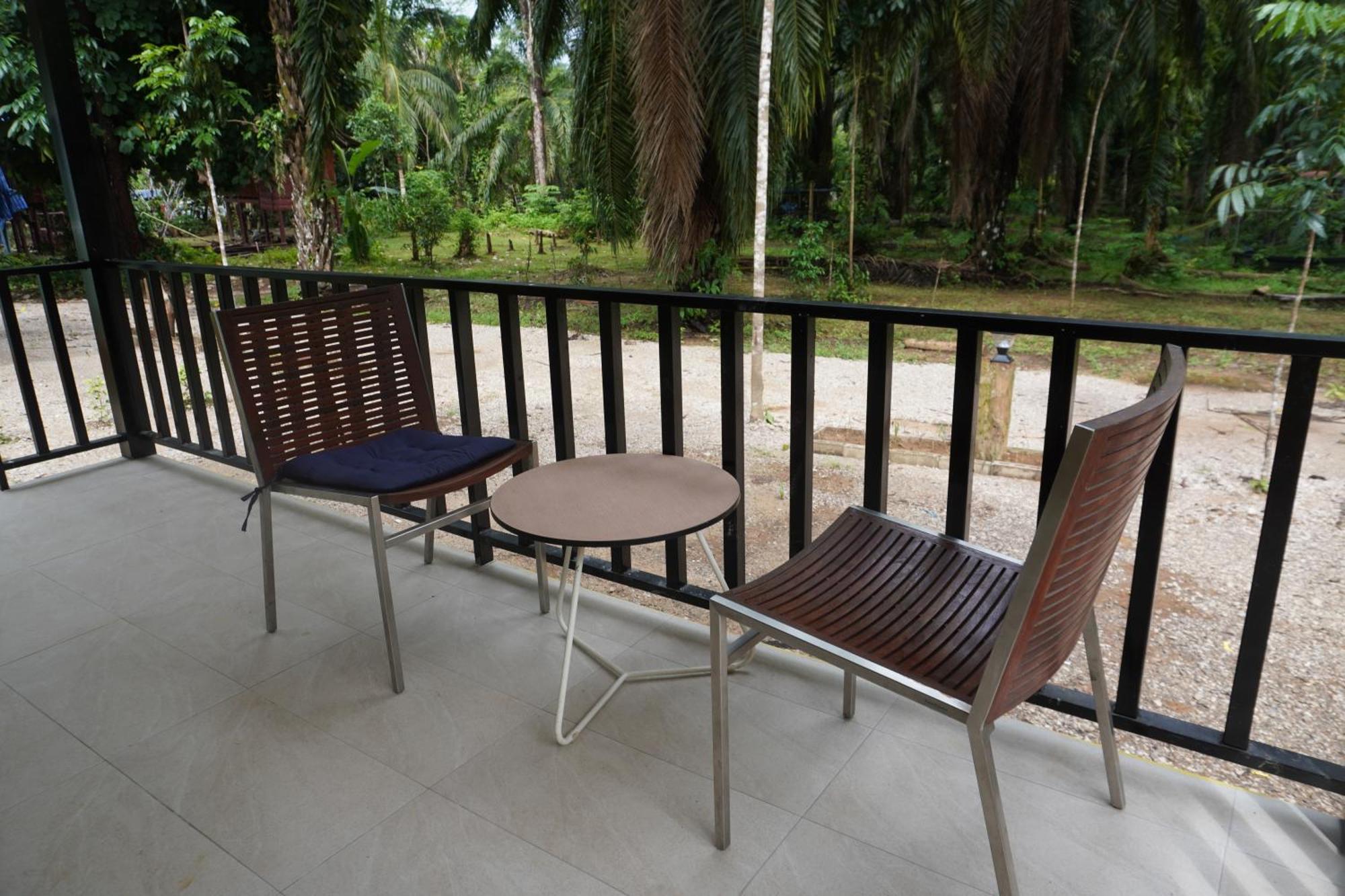 Khao Sok Palmview אתר נופש Khao Sok National Park
